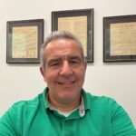 A portrait of Kam Amirzafari